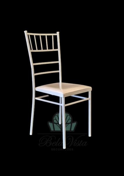 Cadeira de Ferro Empilhável para Festas, modelo Slim Tiffany Tubular, com pintura eletrostática branca, com assento removível em corino Buffalo. 