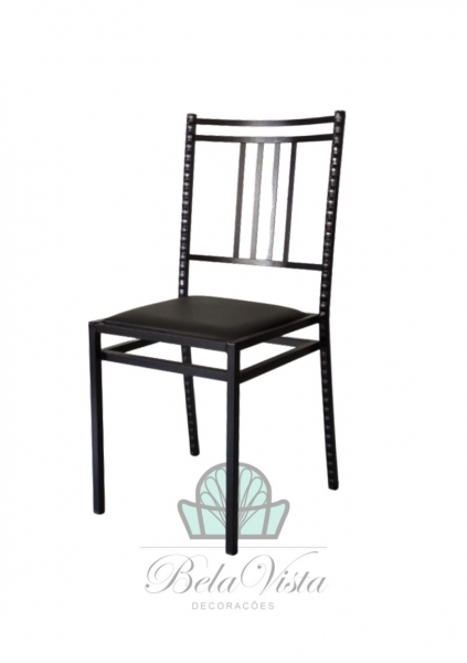 Cadeira de Ferro Empilhavel 3D Cadeiras de Ferro Empilháveis 3D, para Festas e Locações com pintura eletrostática, disponivéis nas cores Preta, Branca, Dourado Envelhecido e Dourado Gold, com acento removÃvel em corino Buffalo.